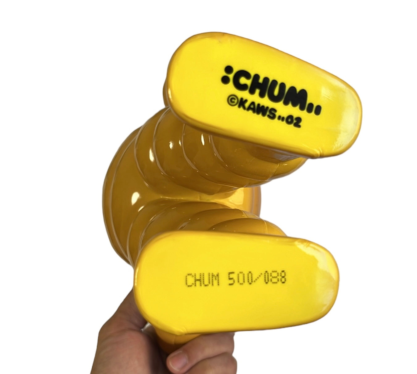 2002 Kaws chum figure